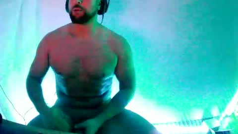 luk_me online show from December 8, 11:18 pm