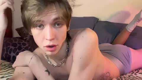 aphex twink online show from December 16, 7:20 pm