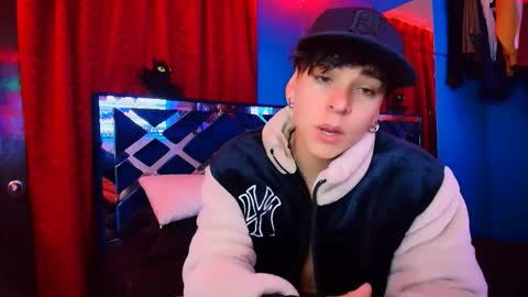 Luke online show from April 12, 2:04 am