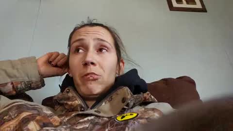 Lukeandali420 online show from February 25, 9:37 pm