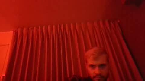 Aaron Bradley online show from November 25, 8:02 am