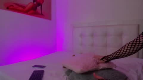 BRENDA TATIANA online show from January 22, 5:06 pm