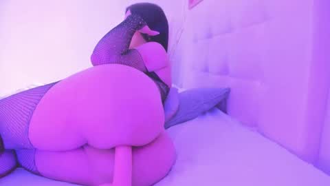 BRENDA TATIANA online show from December 19, 1:45 am