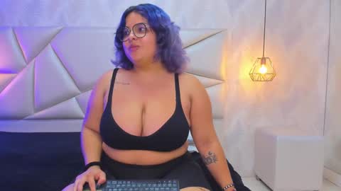 lulu online show from November 6, 7:17 pm