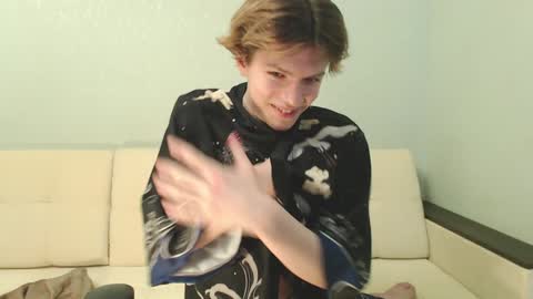 Felix online show from December 31, 5:07 pm