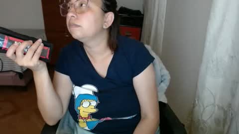 Snapshot of lumi_84 chatting on February 12, 4:01 am LUMI online show from February 12, 4:01 am