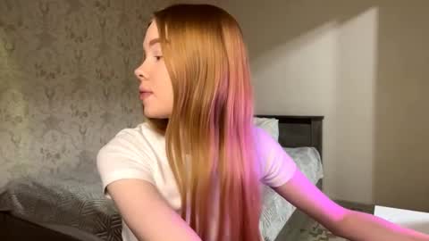 Sia online show from January 9, 8:03 pm