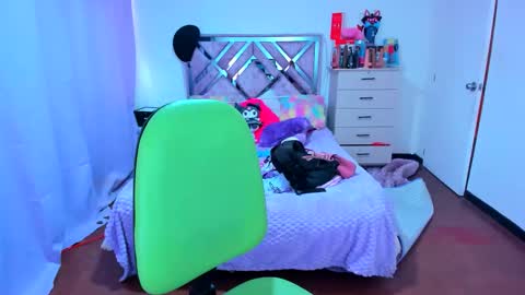 luna_analya online show from November 24, 7:01 pm