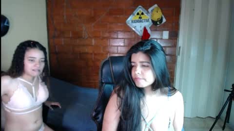 Luna  Cinnamon online show from April 6, 1:14 am