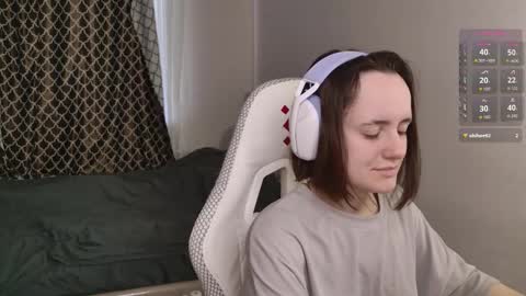 luna_loveeee online show from September 12, 7:21 am