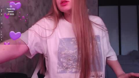 Snapshot of luna_loveisgood chatting on January 16, 5:11 am Luna online show from January 16, 5:11 am