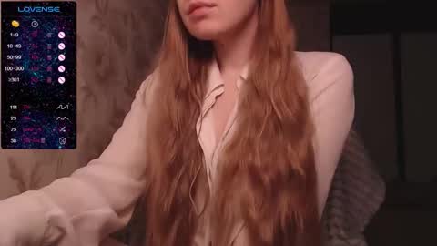 Snapshot of luna_loveisgood chatting on September 14, 9:55 am Luna online show from September 14, 9:55 am