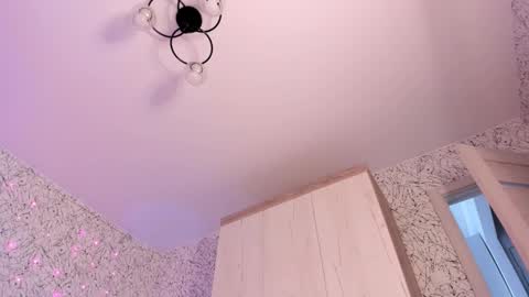 Lina  online show from March 7, 7:08 am