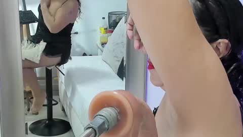 luna_naughty1 online show from February 17, 7:57 pm