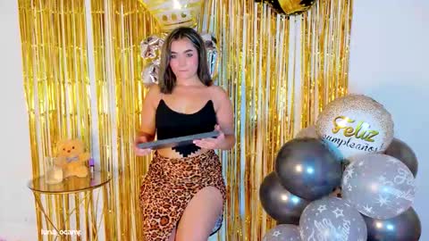   online show from November 12, 9:39 pm