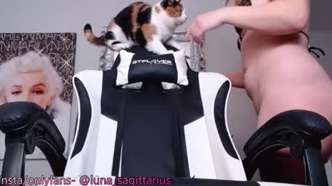 luna online show from December 2, 4:21 am