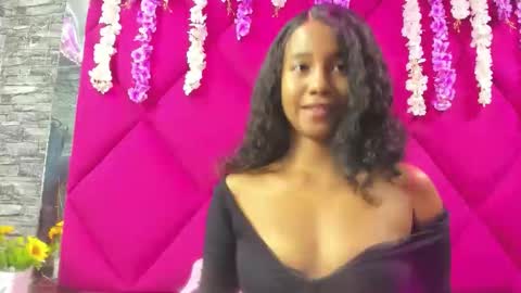 lunna online show from March 5, 3:15 am