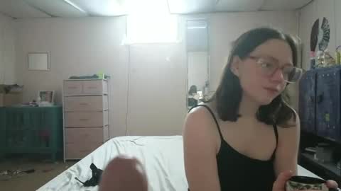 lunaquinn45 online show from February 20, 11:10 pm