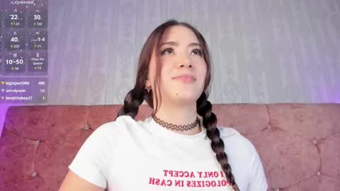 Luna  online show from October 11, 9:18 pm