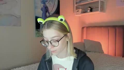 Sofia online show from October 31, 4:51 pm