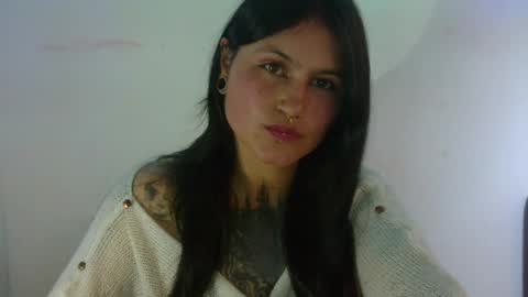 Luna online show from January 22, 1:11 pm