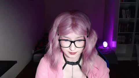 LunaXcherry online show from March 2, 6:14 pm