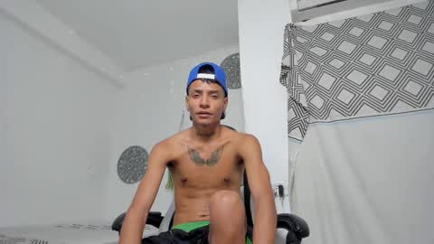 lunay_bigcock420 online show from November 2, 10:04 am