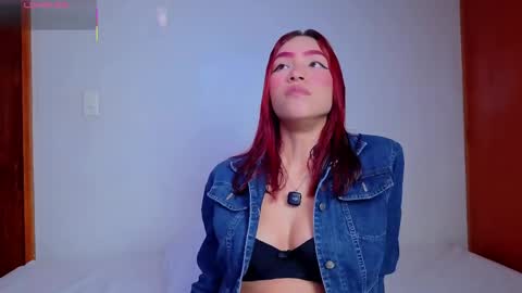 L U N N A online show from June 6, 5:46 am