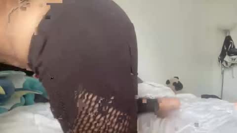 lunnadior online show from April 28, 5:06 pm