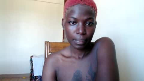 luo_queen online show from June 15, 10:07 am