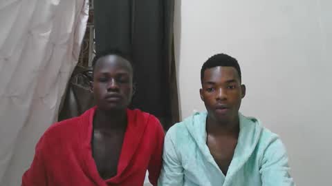 luoislove online show from November 25, 2:27 pm