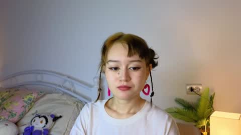 luomay online show from December 5, 2:17 pm