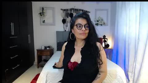 Angela 3 online show from January 12, 9:44 pm