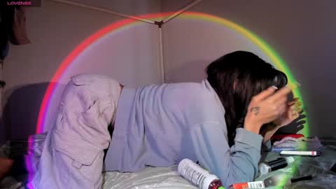 LOLA online show from February 7, 5:10 am