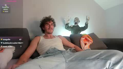 lustfullooking online show from October 19, 11:37 am