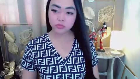 Trina online show from May 18, 3:27 am