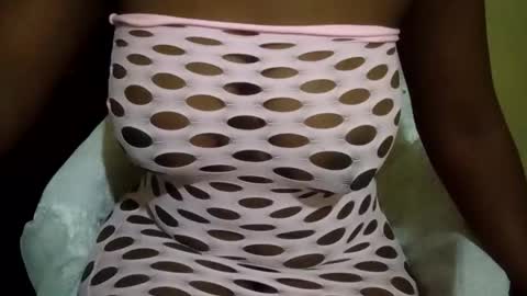 Nessy online show from December 14, 2:07 am