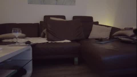 P0rn0FreaK online show from October 18, 10:36 pm