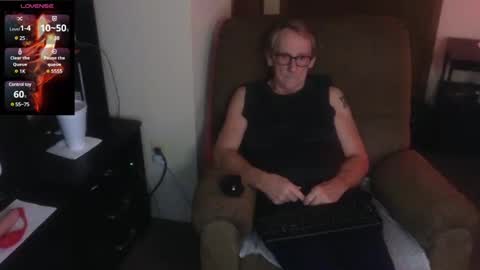 lusty48 online show from December 15, 12:51 am