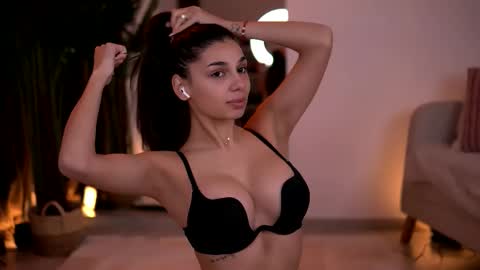 Caprice online show from February 22, 6:32 pm