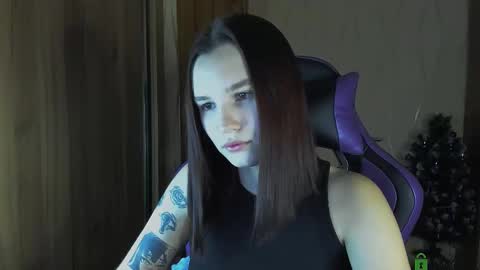 Ann  online show from December 7, 3:09 am