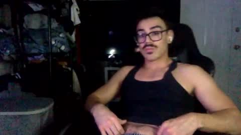 luvrboy77 online show from June 23, 6:54 am
