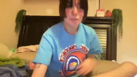 luvrxstarx online show from April 8, 3:53 am