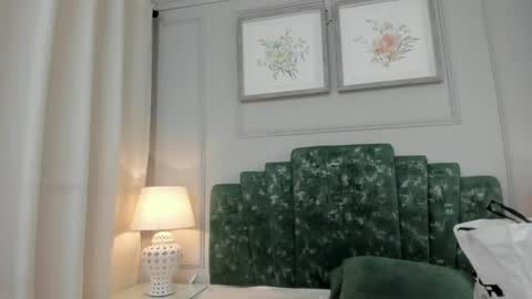lux_bitchx online show from May 26, 3:12 am