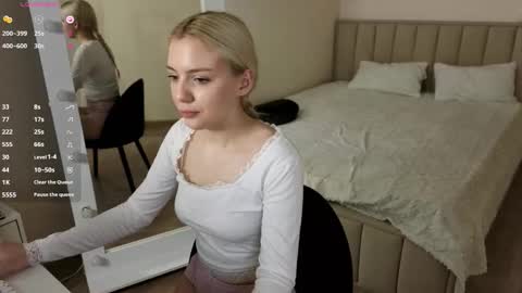 Laura online show from March 7, 7:14 pm