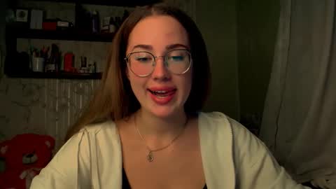 Katie online show from December 21, 6:36 pm