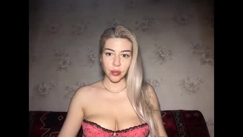 LuxSonyaStar online show from May 24, 8:37 pm