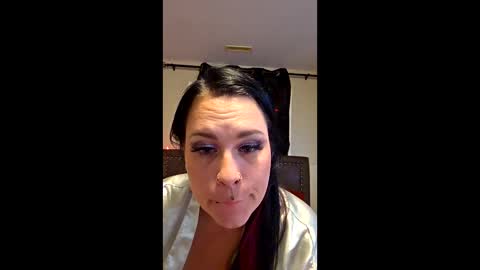 luxxxpiper online show from December 17, 8:10 am