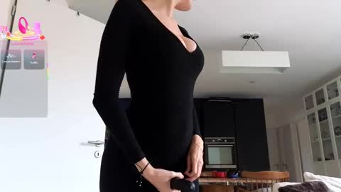 Snapshot of luxymin chatting on March 11, 1:23 pm Luxymin online show from March 11, 1:23 pm