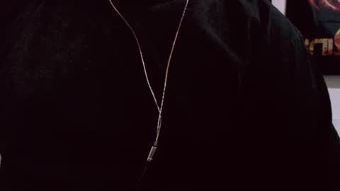 ayoo online show from January 11, 6:01 pm